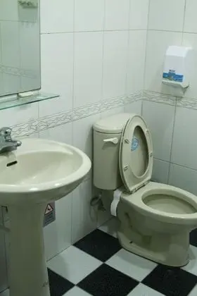 Economy Tek Büyük Yataklı Oda