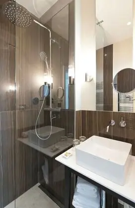Deluxe Oda (Salon)