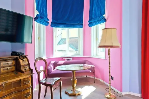 Deluxe Oda (Salon)