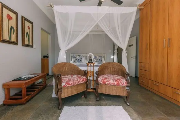 Standard Tek Büyük veya İki Ayrı Yataklı Oda (Lavender Room)