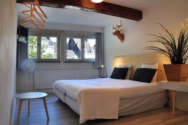 Comfort Tek Büyük Yataklı Oda