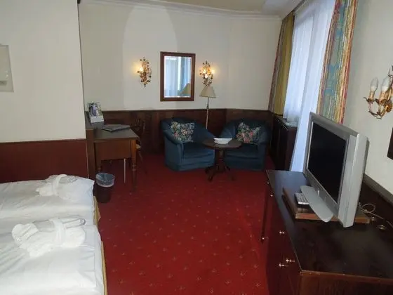 Tek Büyük Yataklı Oda, Küvet (Alpsitz)