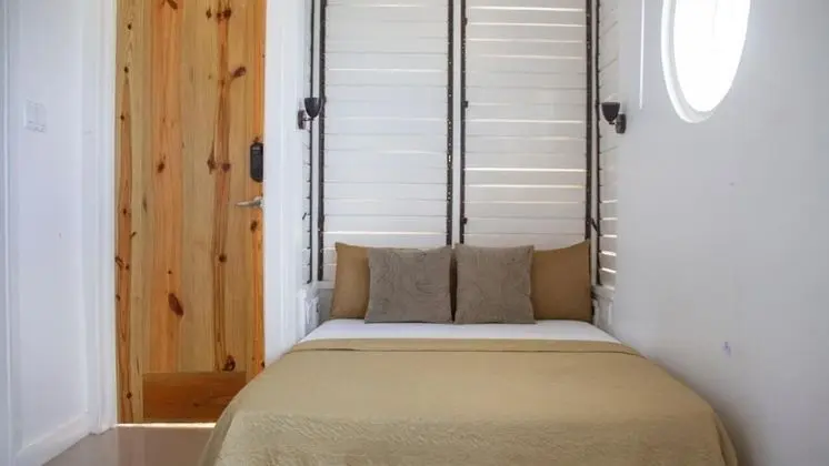 Deluxe Tek Büyük Yataklı Oda, 1 Çift Kişilik Yatak, Balkon, Deniz Manzaralı