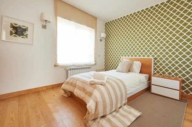 Apart Daire, 4 Yatak Odası (73B)