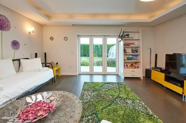 Apart Daire, 2 Yatak Odası, Kişiye Özel Havuzlu