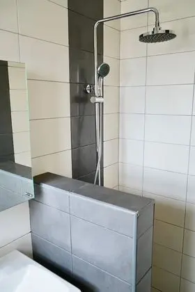 Family Oda, Havuz Manzaralı