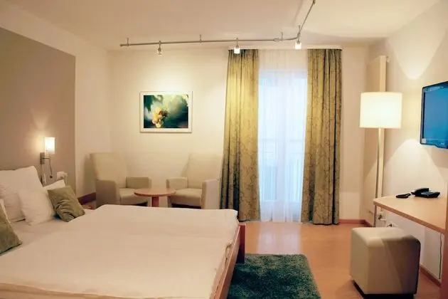 Comfort Tek Büyük Yataklı Oda