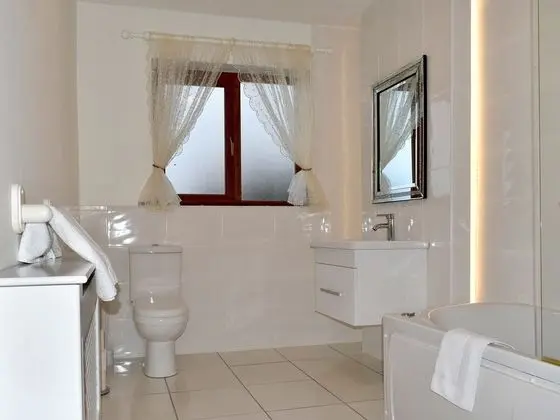 Bungalov, 4 Yatak Odası, Şömine, Denize Bakan