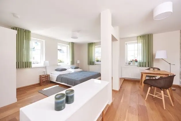 Standard Tek Büyük Yataklı Oda