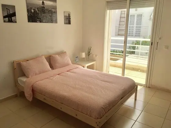 Tek Büyük Yataklı Oda, Balkon