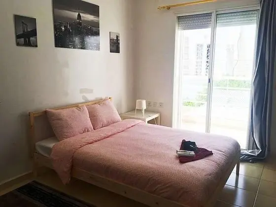 Tek Büyük Yataklı Oda, Balkon