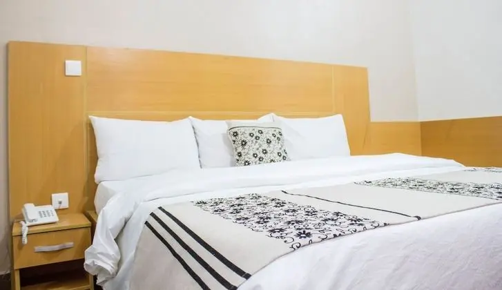Executive Double Room (2)