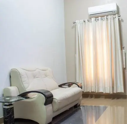 Pent House (4)
