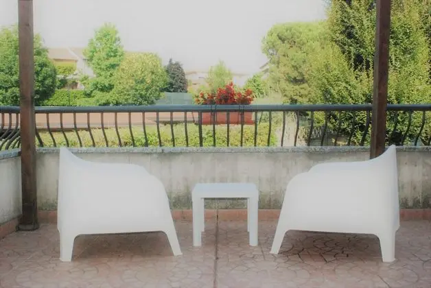 Comfort Tek Büyük Yataklı Oda, Bahçe Manzaralı