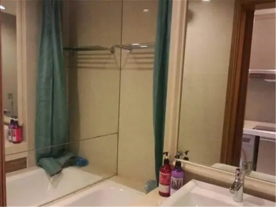 Premium Tek Büyük Yataklı Oda