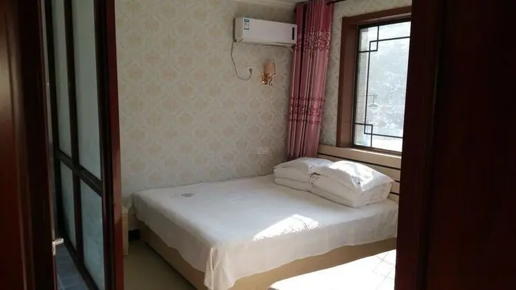 Üç Kişilik Oda