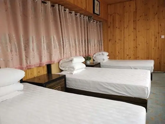 Standard Üç Kişilik Oda
