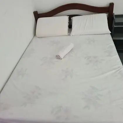 City Tek Büyük Yataklı Oda