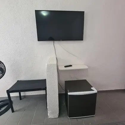 City Tek Büyük Yataklı Oda