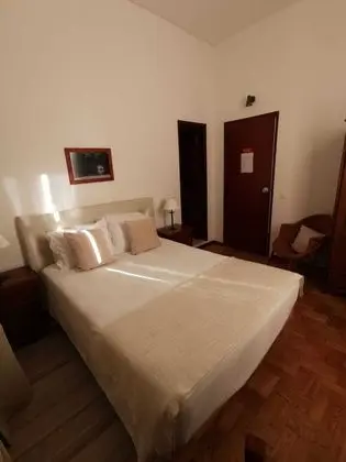 Basic Tek Büyük Yataklı Oda