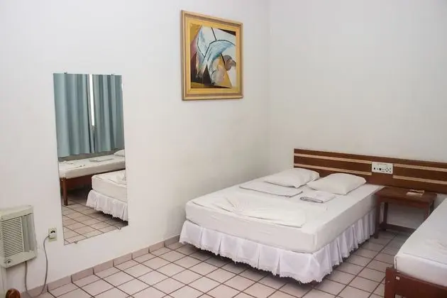 Economy Üç Kişilik Oda (1 Cama casal + 1 Solteiro)