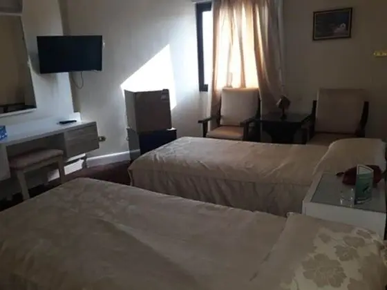 Basic Tek Büyük Yataklı Oda