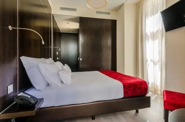 Standard Tek Büyük veya İki Ayrı Yataklı Oda