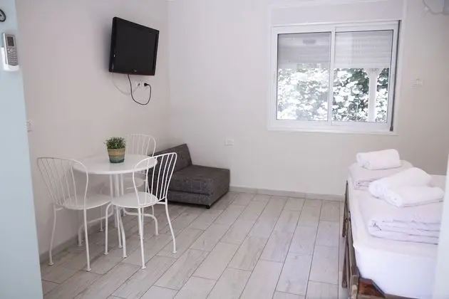 Tek Büyük Yataklı Oda, Bahçe Manzaralı, Zemin Kat