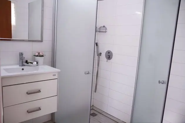 Tek Büyük Yataklı Oda, Bahçe Manzaralı, Zemin Kat