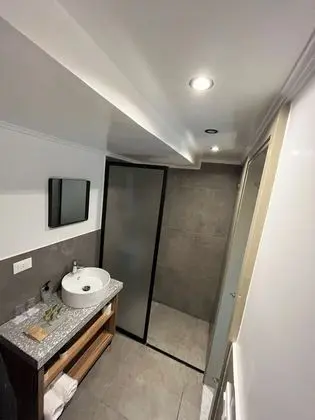 Comfort Tek Büyük Yataklı Oda