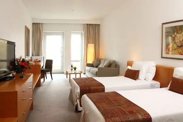 Superior Tek Büyük veya İki Ayrı Yataklı Oda