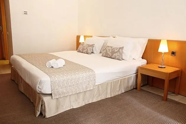 Superior Tek Büyük veya İki Ayrı Yataklı Oda