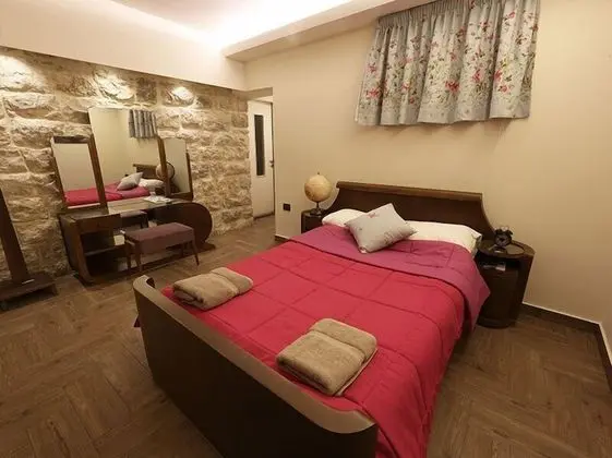 Tek Büyük Yataklı Oda (Sidon)