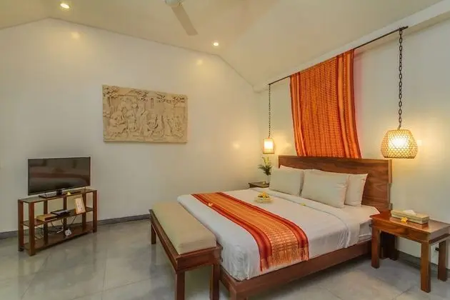 Villa, 4 Yatak Odası, Nehir Manzaralı