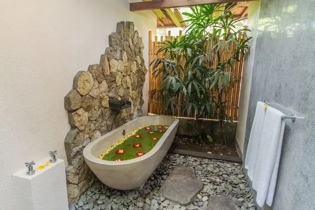 Villa, 4 Yatak Odası, Nehir Manzaralı