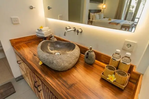 Villa, 4 Yatak Odası, Nehir Manzaralı