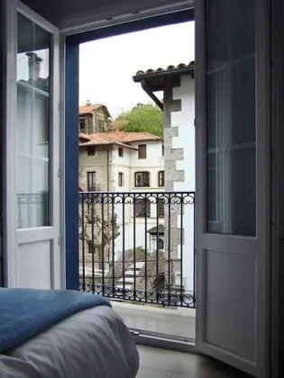 Tek Büyük Yataklı Oda, Balkon