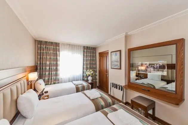 Deluxe Tek Büyük Yataklı Oda, Bağlantılı Odalar