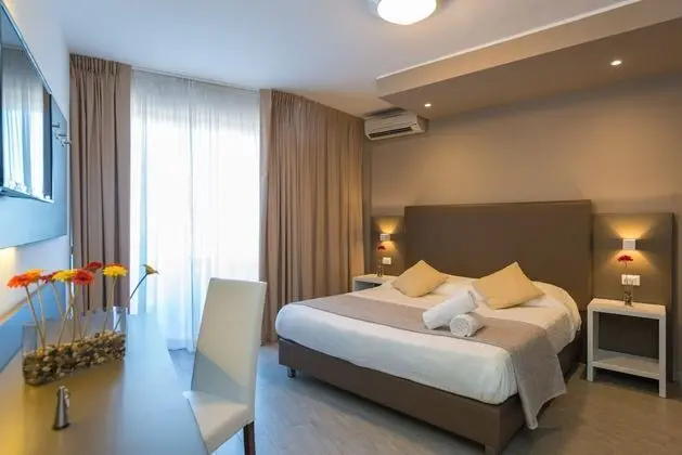 Superior Tek Büyük Yataklı Oda, Balkon, Kule (city view)