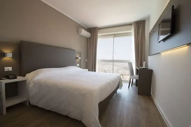 Superior Tek Büyük Yataklı Oda, Balkon, Kule (city view)