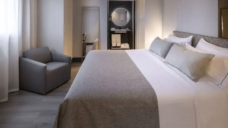 Comfort Tek Büyük veya İki Ayrı Yataklı Oda