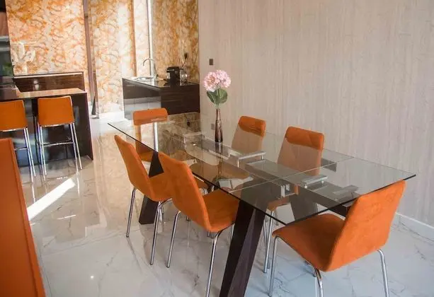 1 Bedroom Presidential Suite