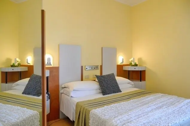 Economy Tek Büyük Yataklı Oda