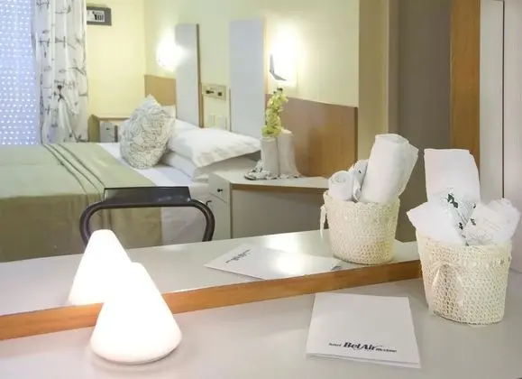 Economy Tek Büyük Yataklı Oda