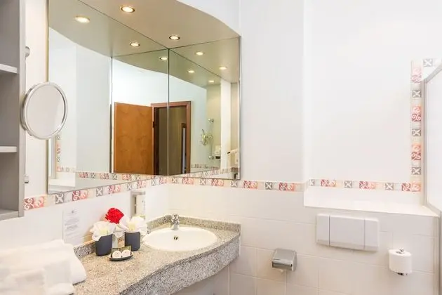 Tek Büyük Yataklı Oda, Balkon