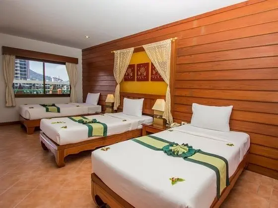 Superior Triple Room