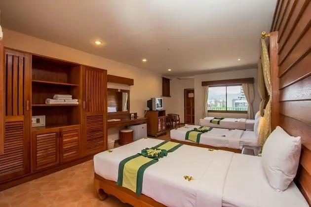 Superior Triple Room