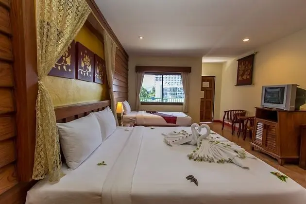 Superior Triple Room