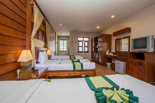 Superior Triple Room