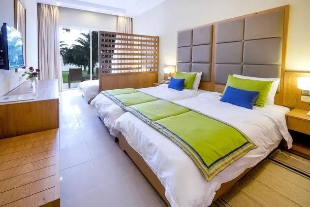 Bungalow Single Garden View